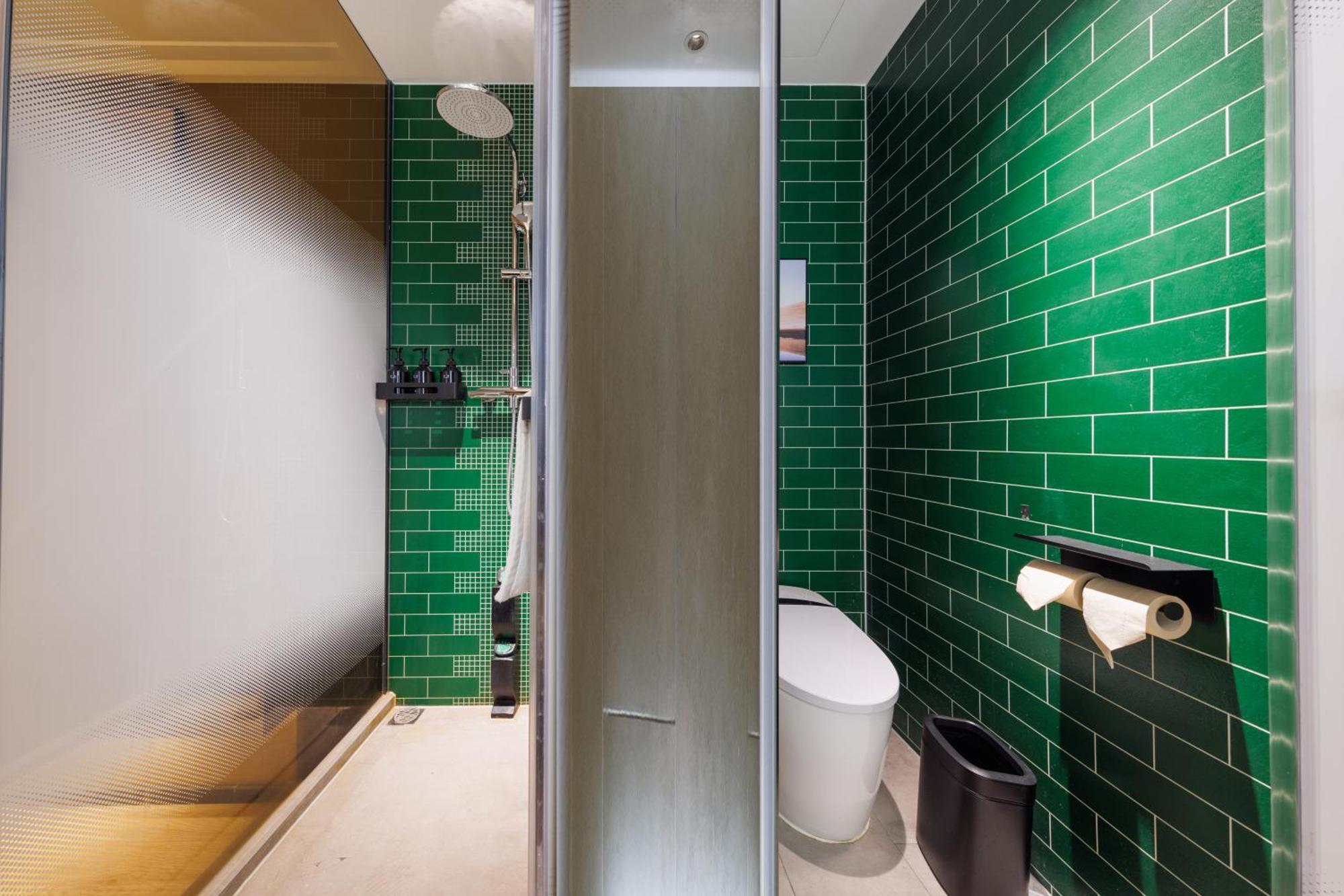 Hotel Atour X Majiabao Subway Station 4*