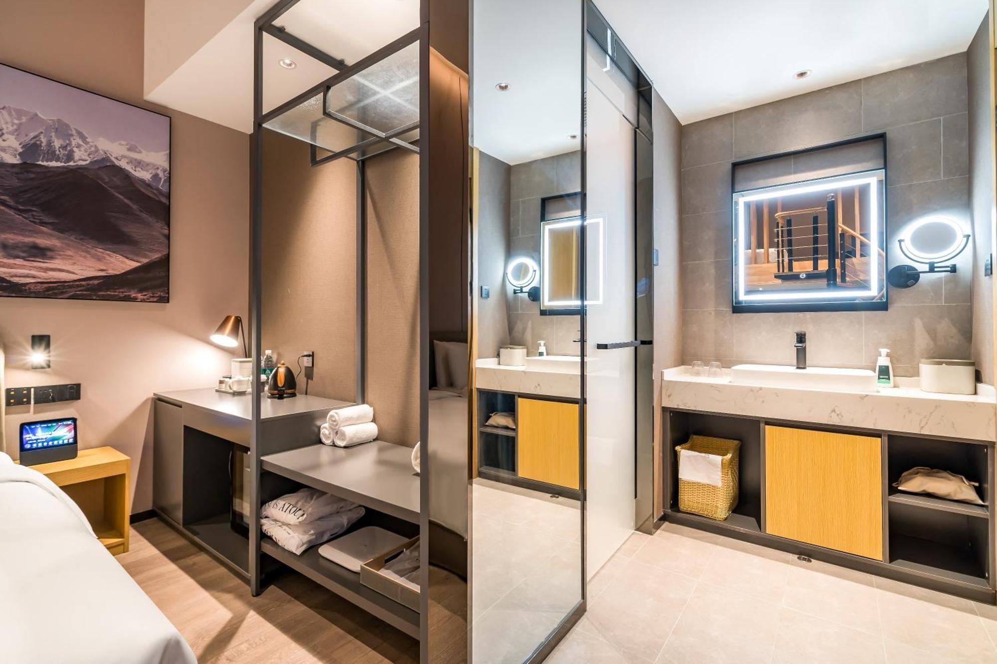 Atour X Majiabao Subway Station Hotel Beijing